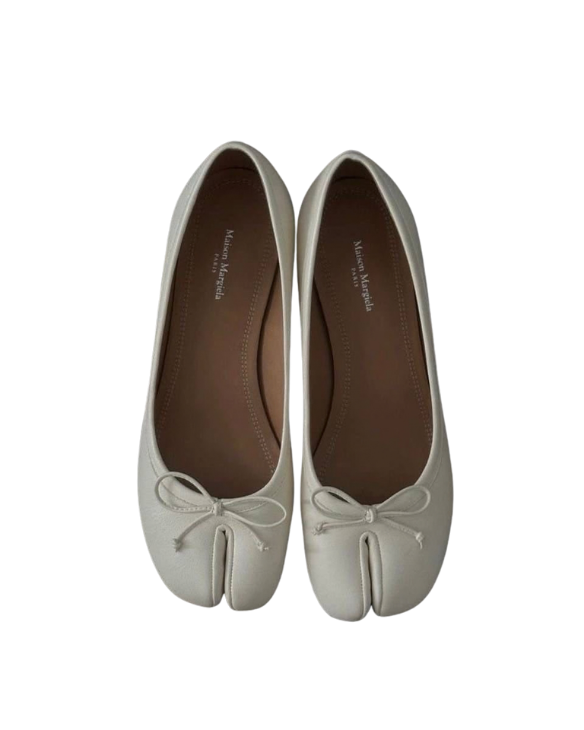 Maison Margiela Tabi Bow Ballet Flats.