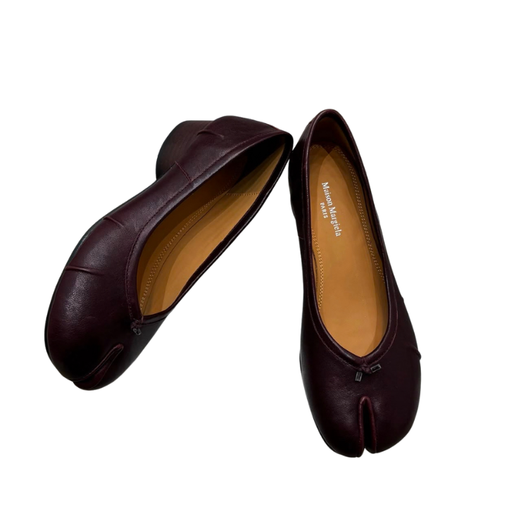 Maison Margiela Tabi Leather Flats.